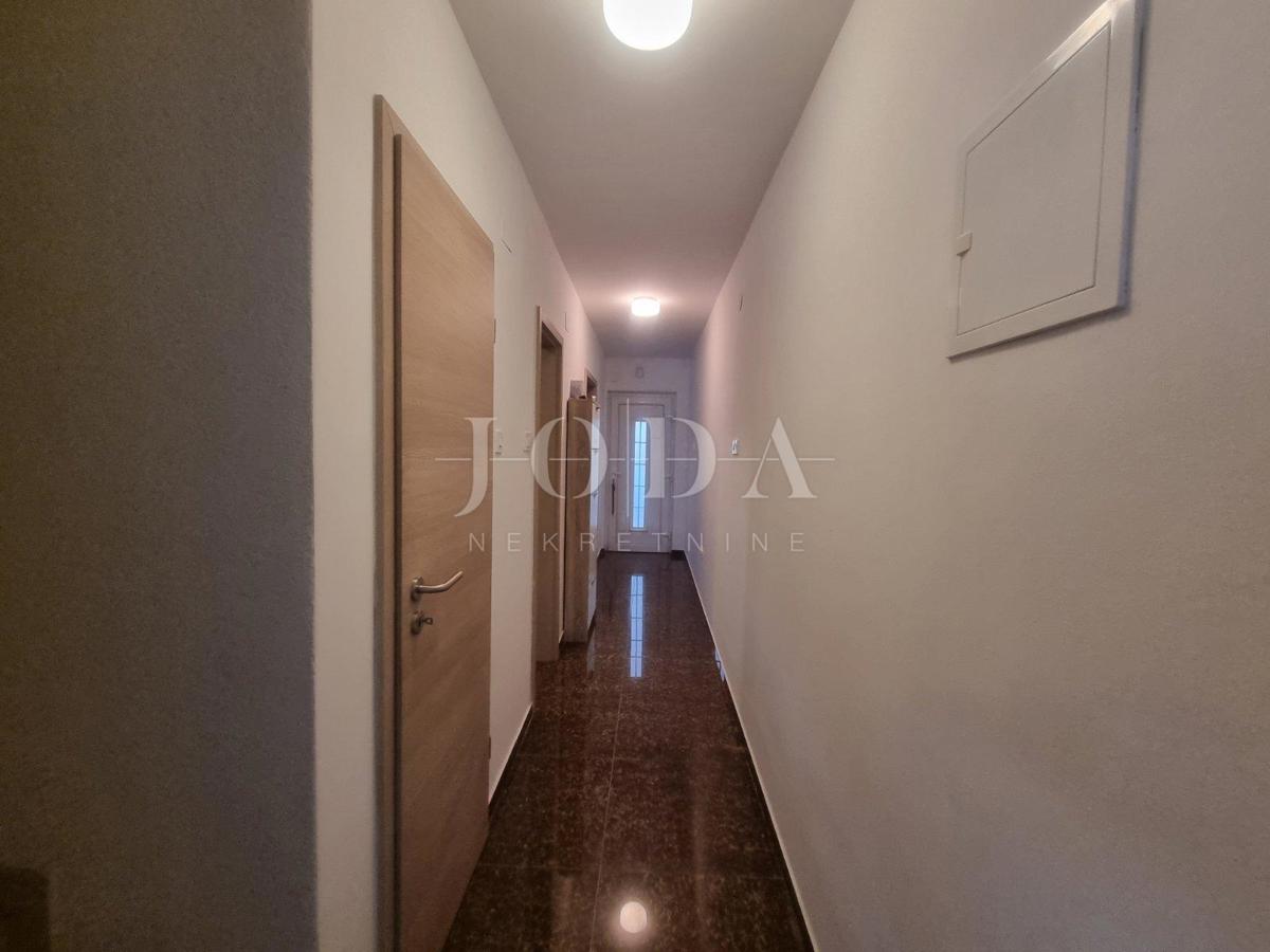 Stanovanje Novi Vinodolski, 78m2