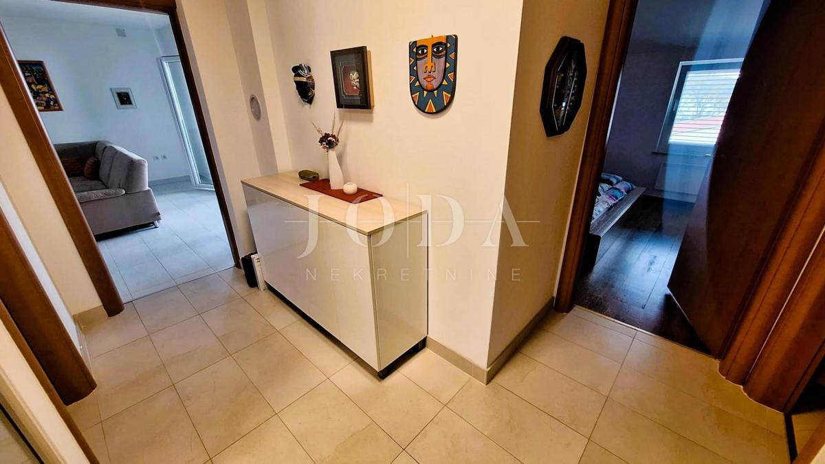 Otok Krk! Prostorno stanovanje 100 m od morja!
