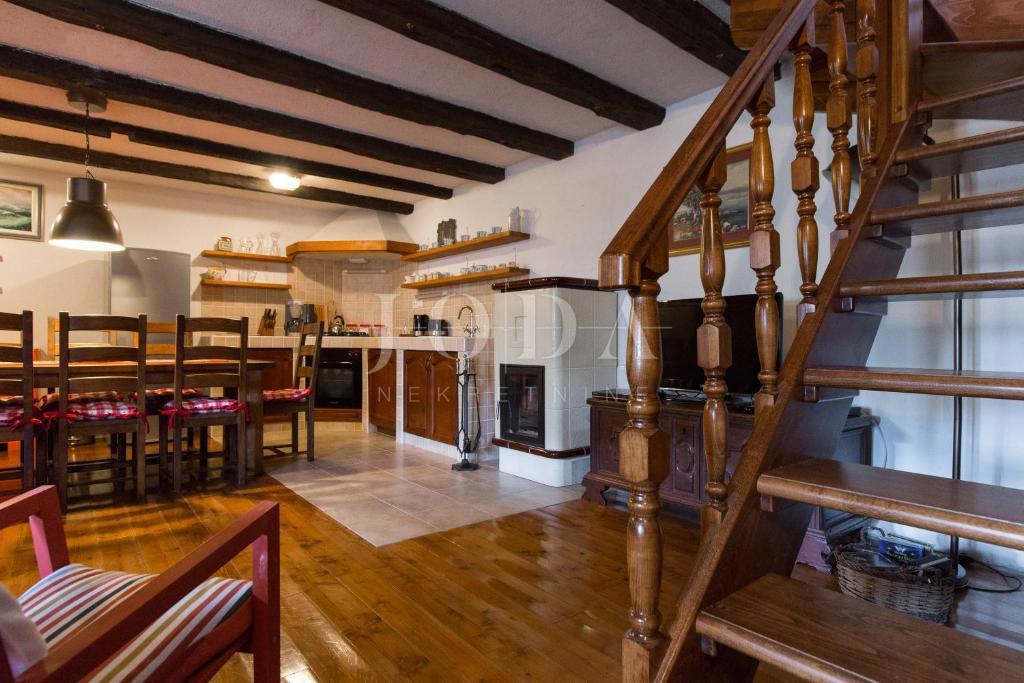 Hiša Veli Brgud, Matulji, 130m2