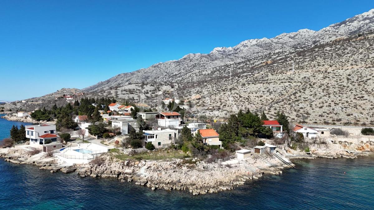 Hiša Lukovo Šugarje, Karlobag, 95m2