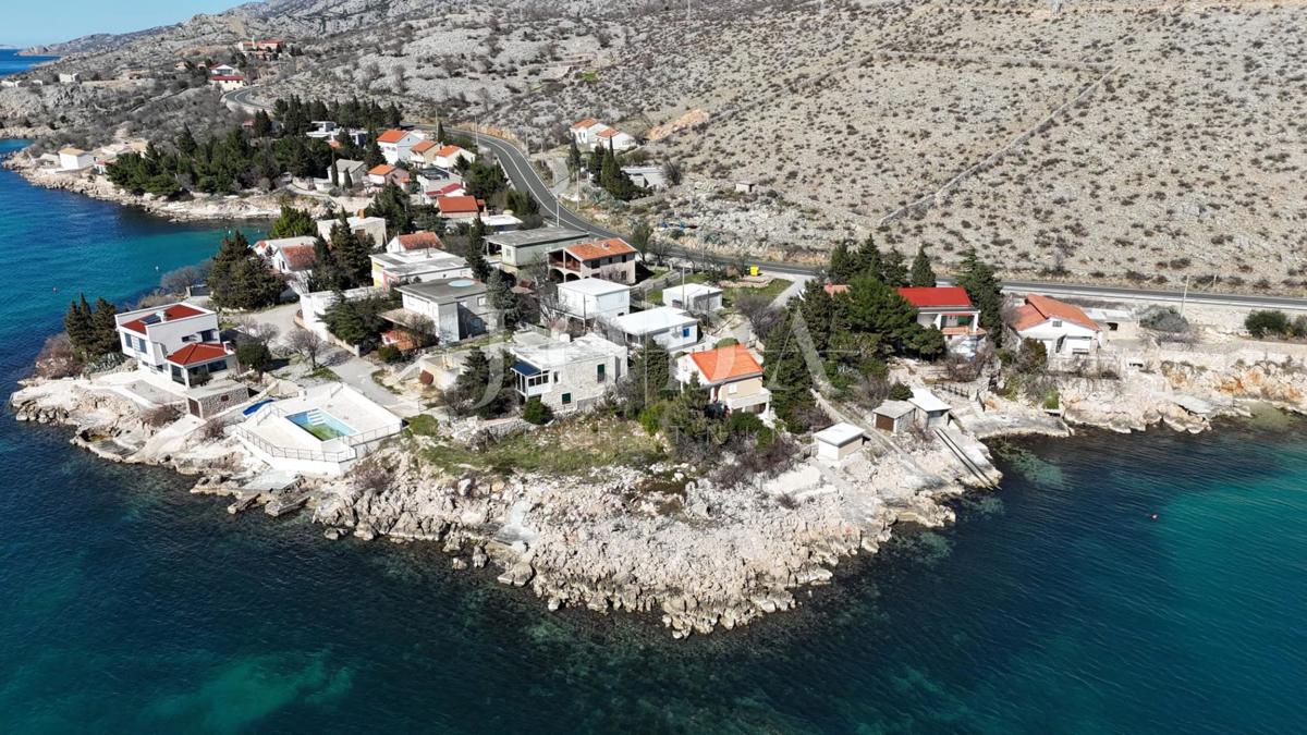 Hiša Lukovo Šugarje, Karlobag, 95m2