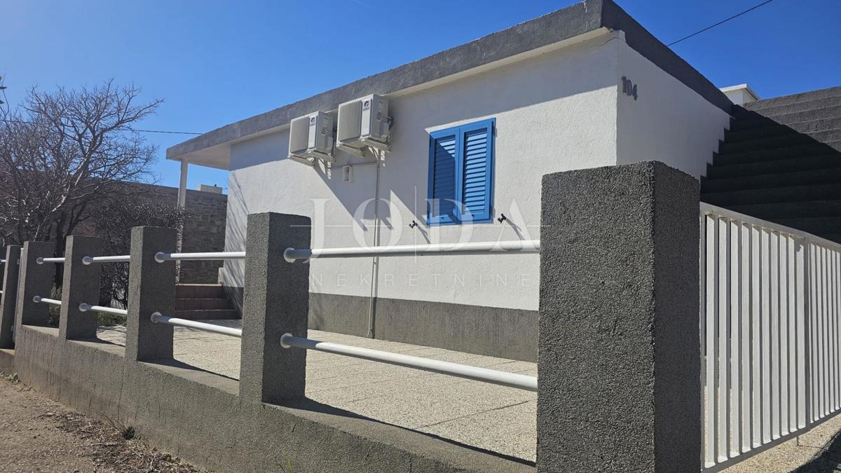 Hiša Lukovo Šugarje, Karlobag, 95m2