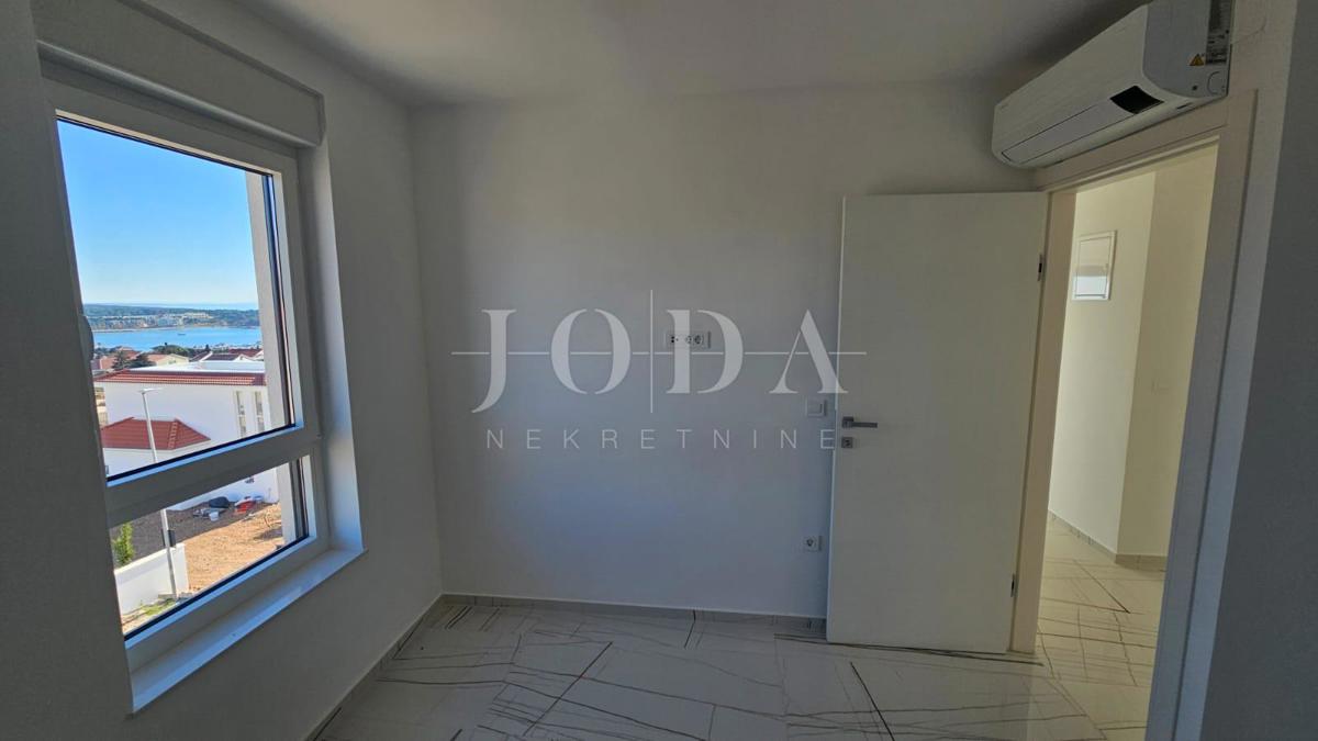 Nova stavba Novalja
