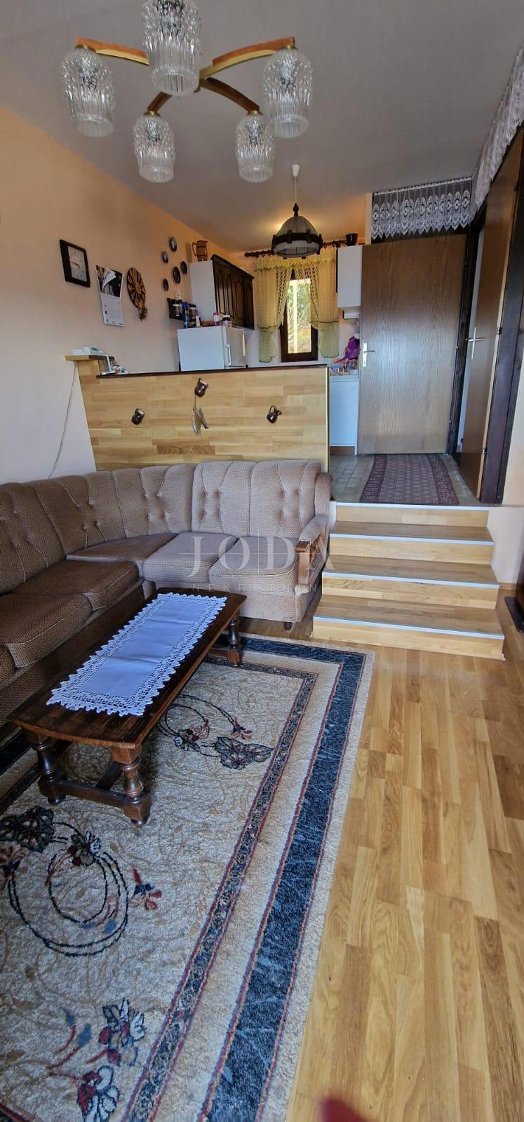 Hiša Klenovica, Novi Vinodolski, 150m2