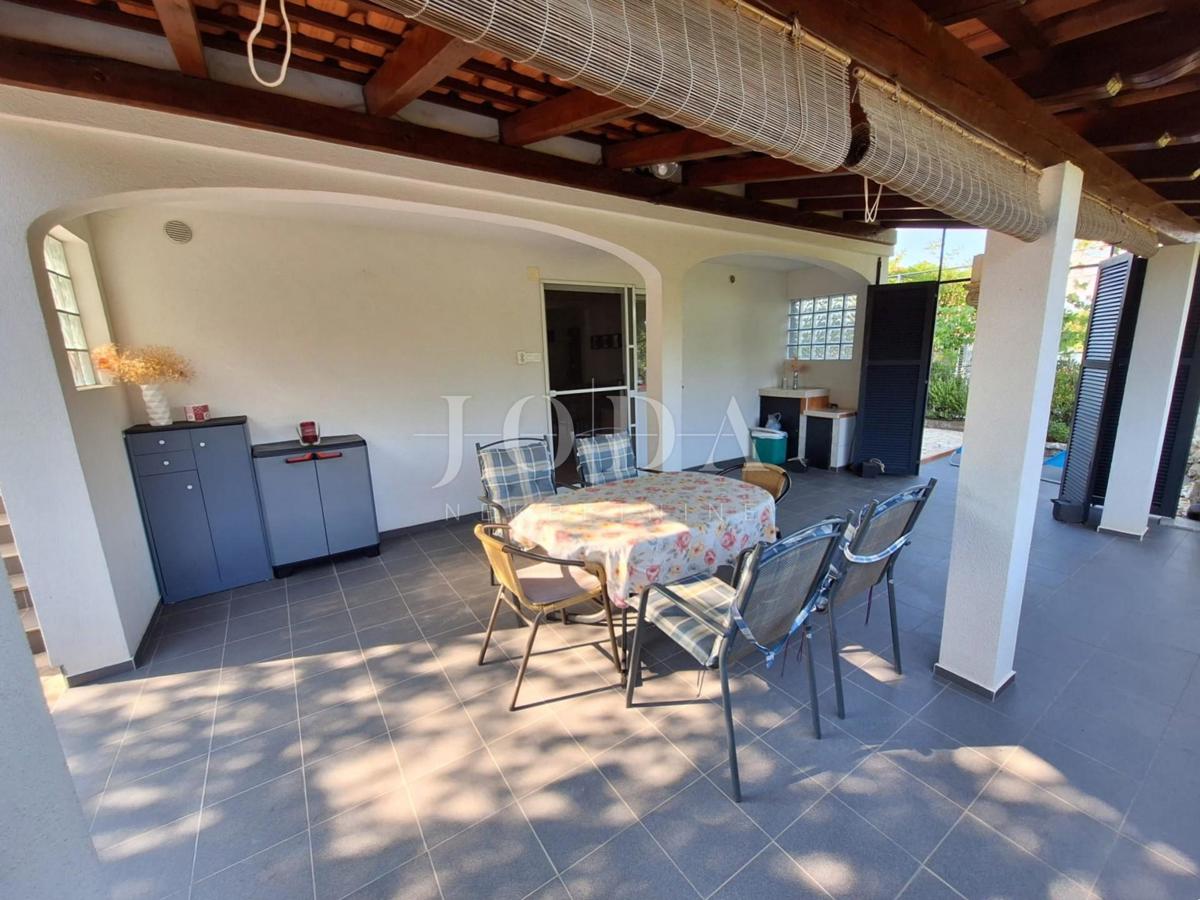 Otok Krk - Samostojna hiša s čudovitim vrtom