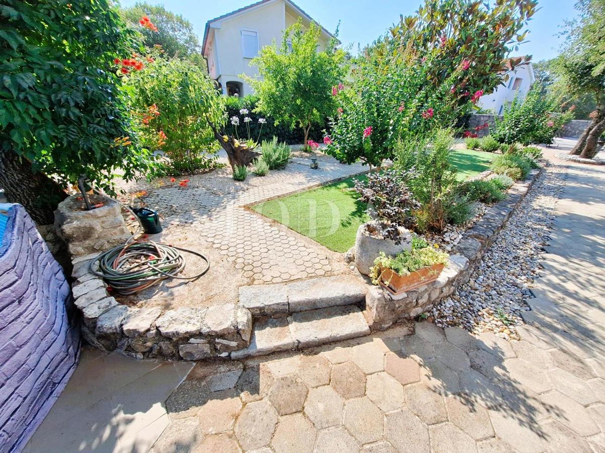 Otok Krk - Samostojna hiša s čudovitim vrtom