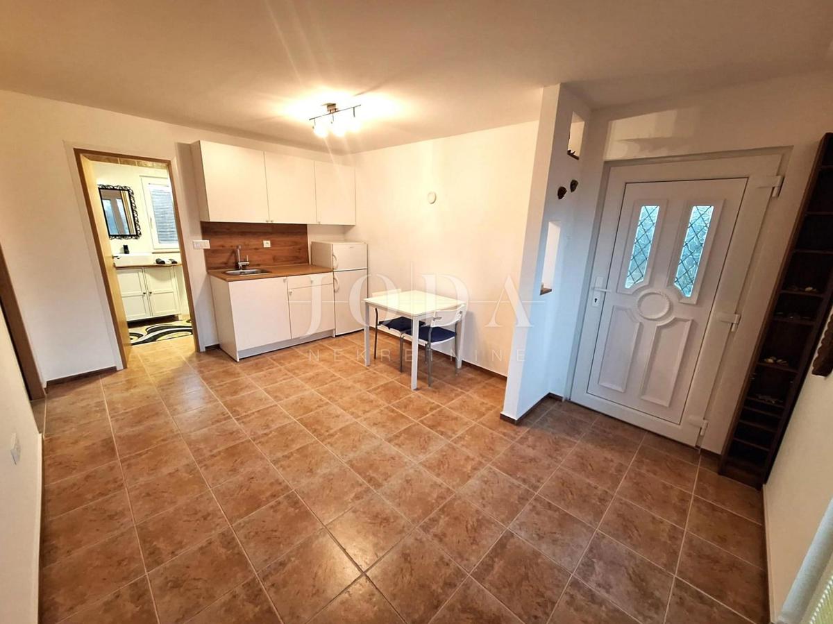 Otok Krk - Samostojna hiša s čudovitim vrtom