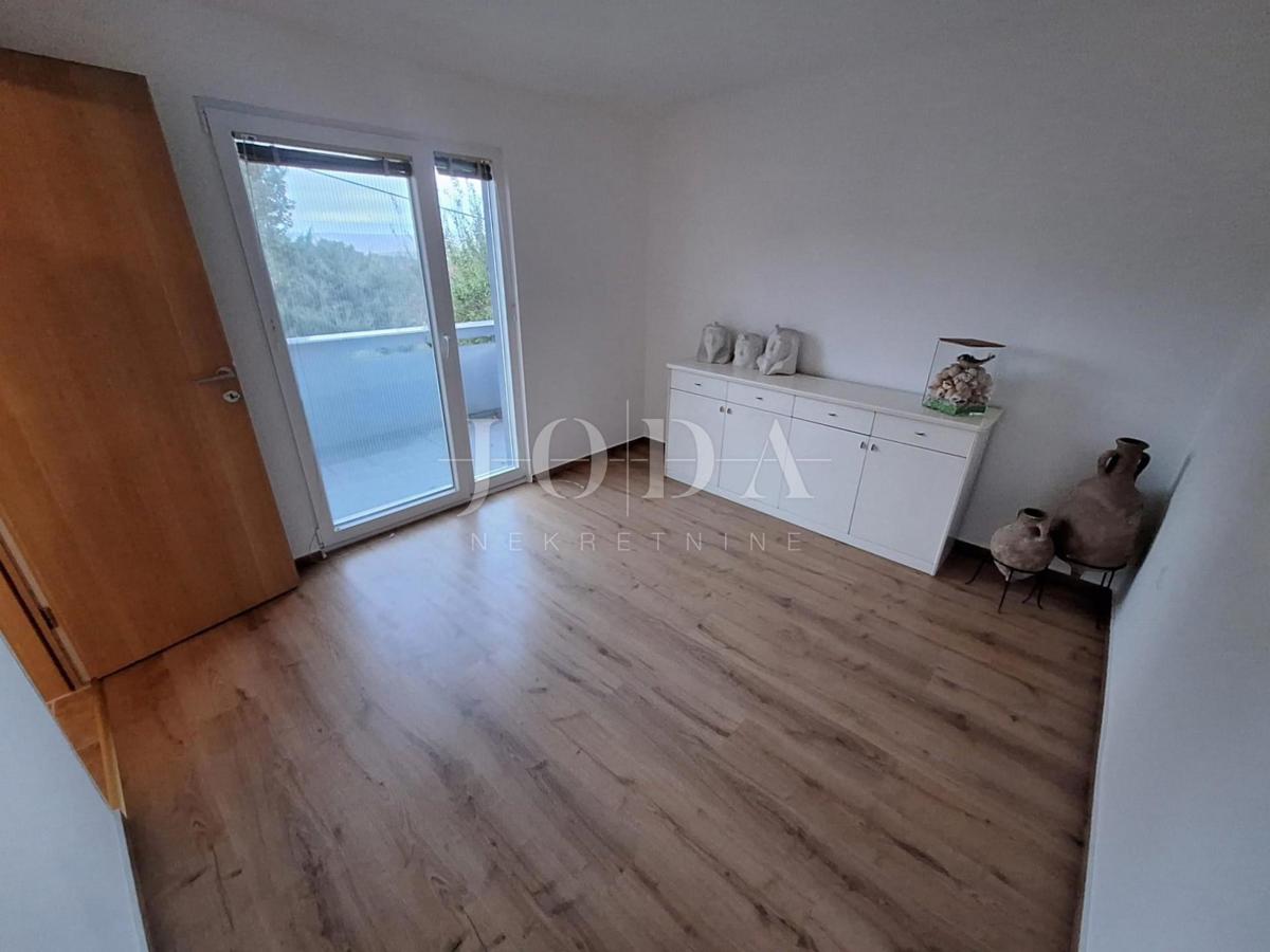 Otok Krk - Samostojna hiša s čudovitim vrtom