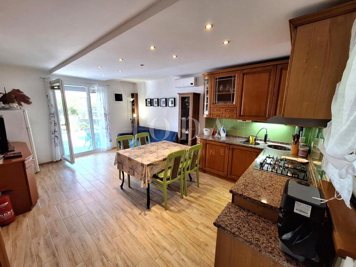 Otok Krk - Samostojna hiša s čudovitim vrtom