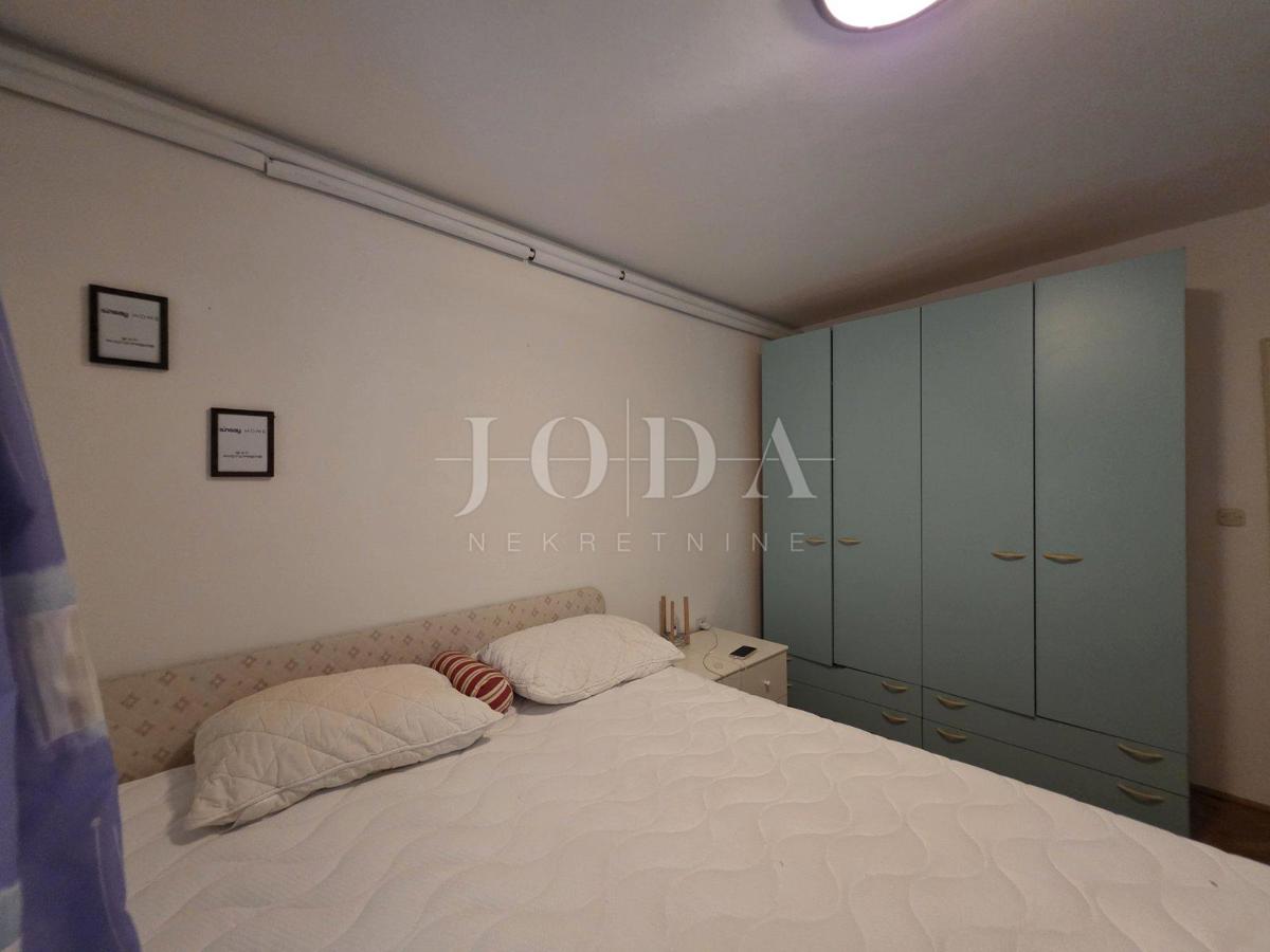 Crikvenica – Tri stanovanjske enote z vrtom