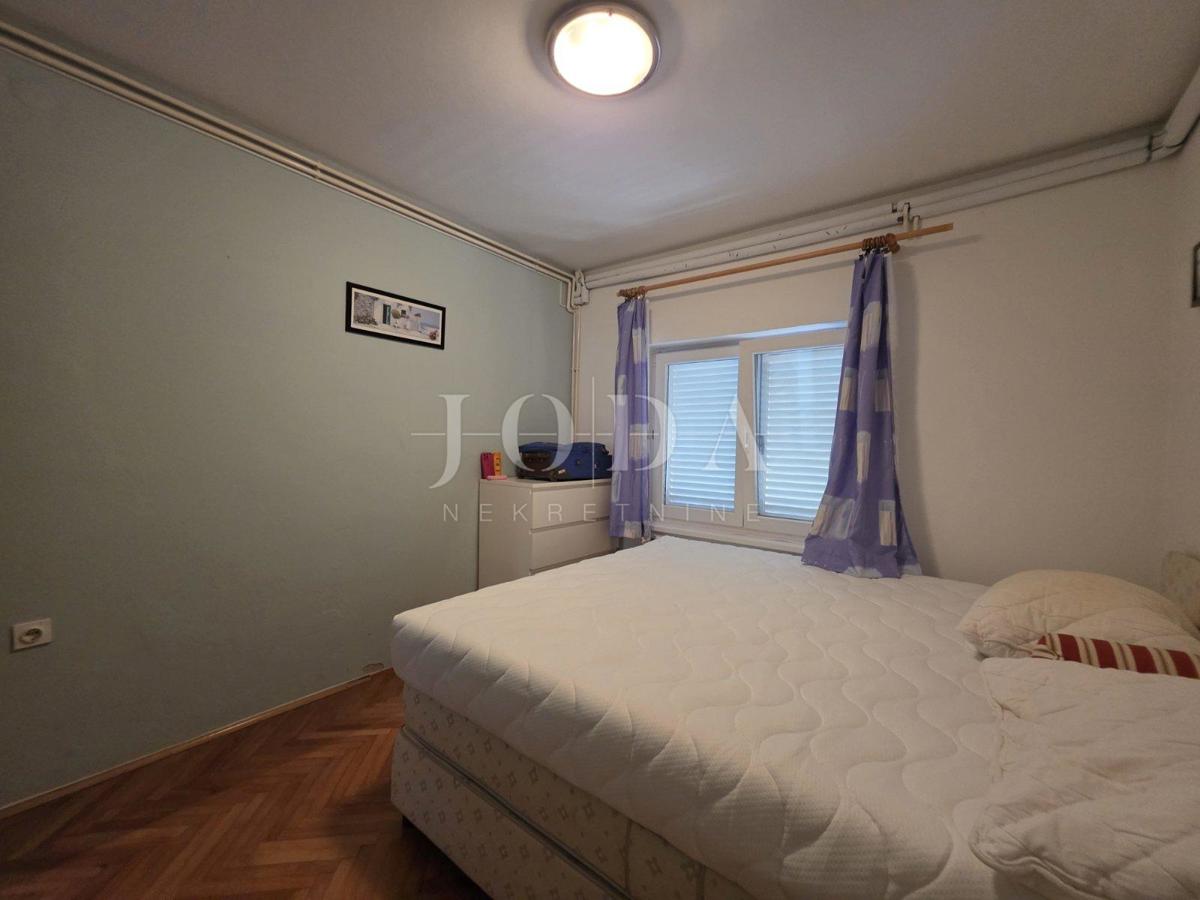 Crikvenica – Tri stanovanjske enote z vrtom