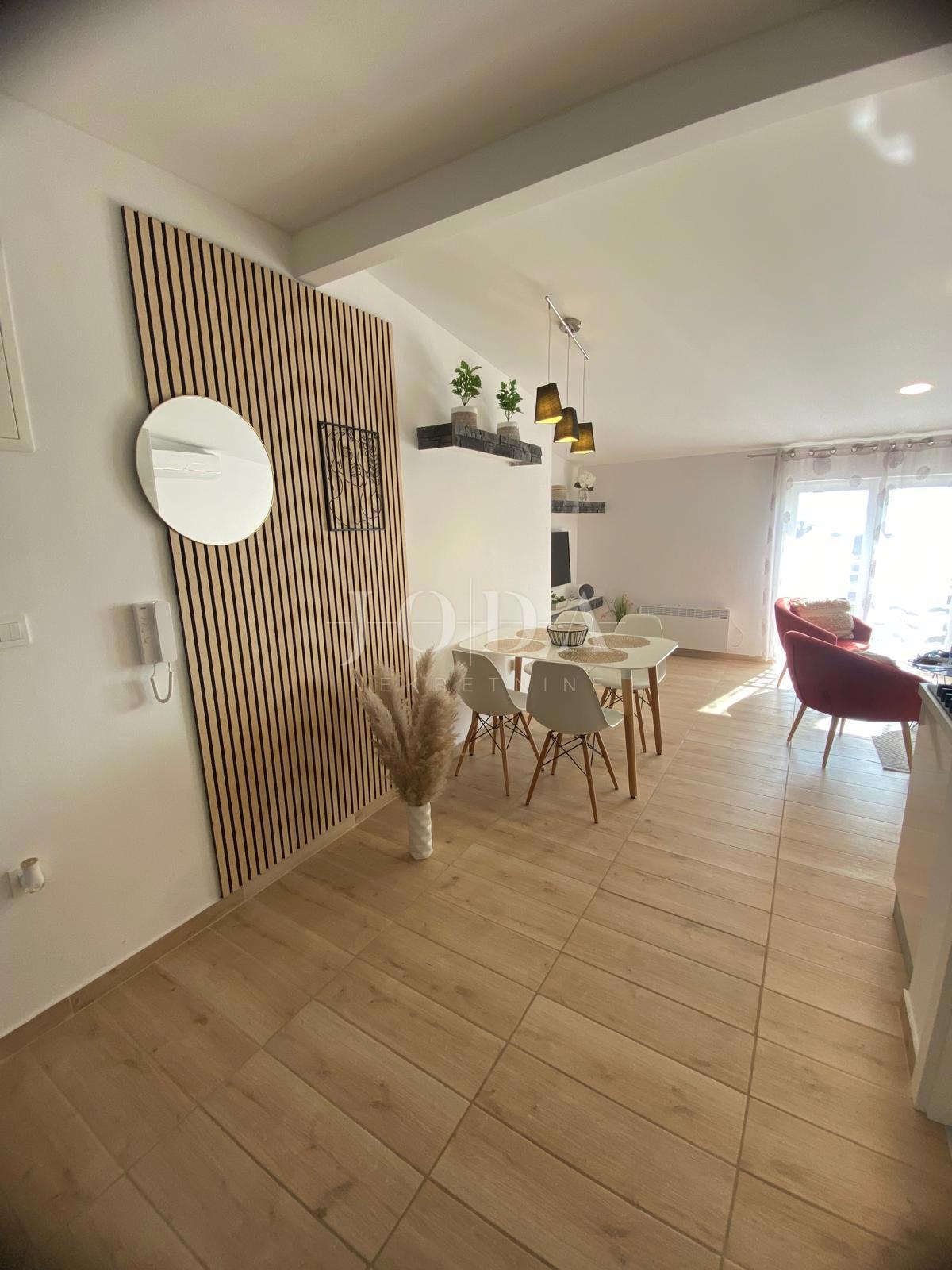 Stanovanje Crikvenica, 58,49m2