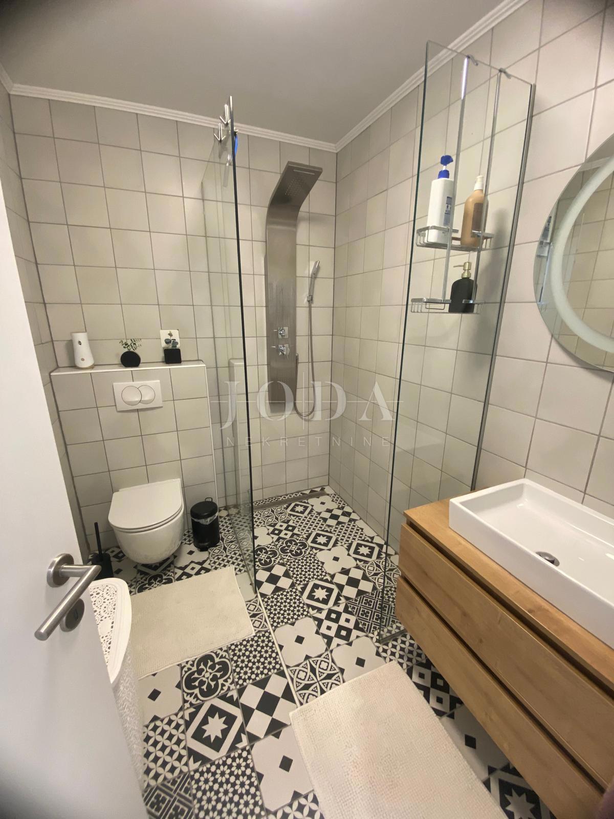 Stanovanje Crikvenica, 58,49m2