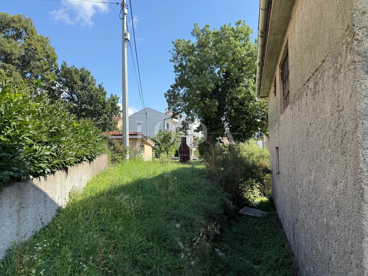Hiša Drenova, Rijeka, 220m2