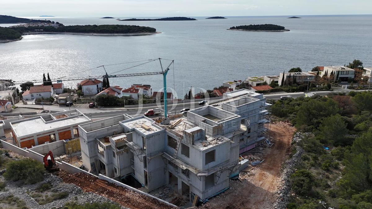 Stanovanje Primošten, 157m2