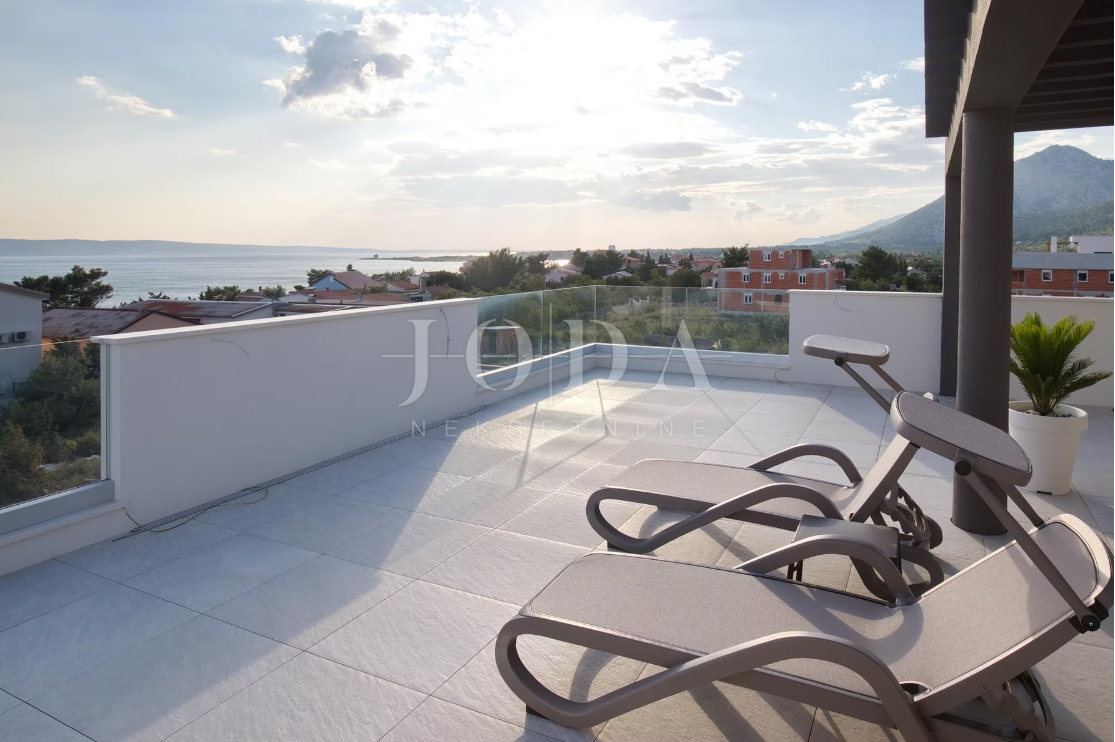 Hiša Seline, Starigrad, 377m2