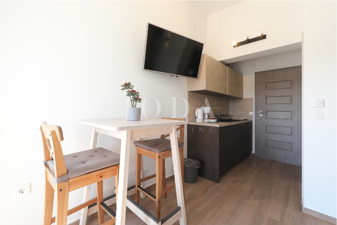 Hiša Seline, Starigrad, 377m2