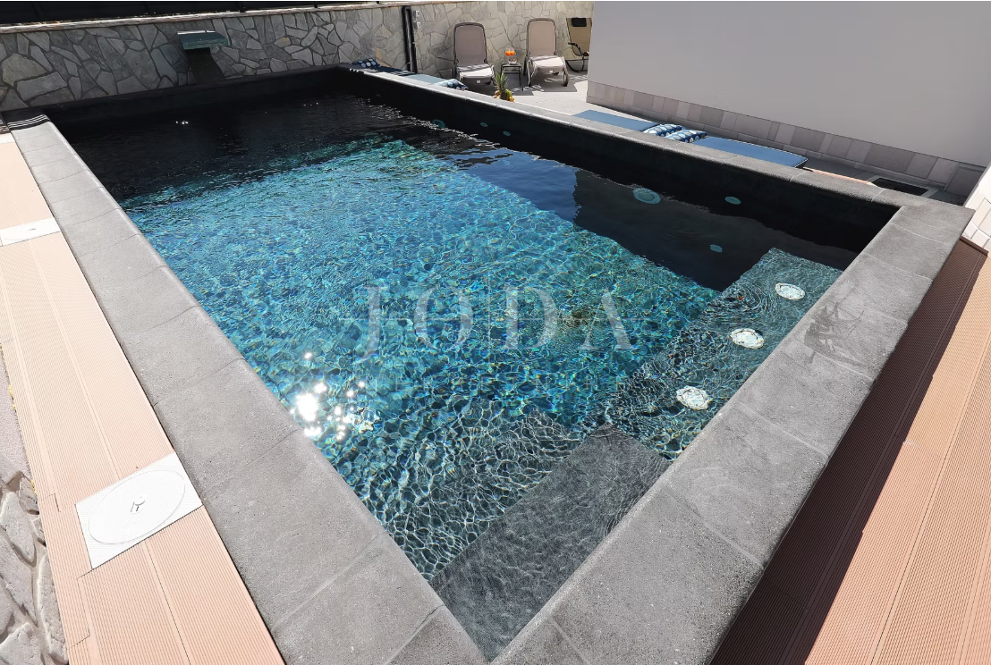 Hiša Seline, Starigrad, 377m2