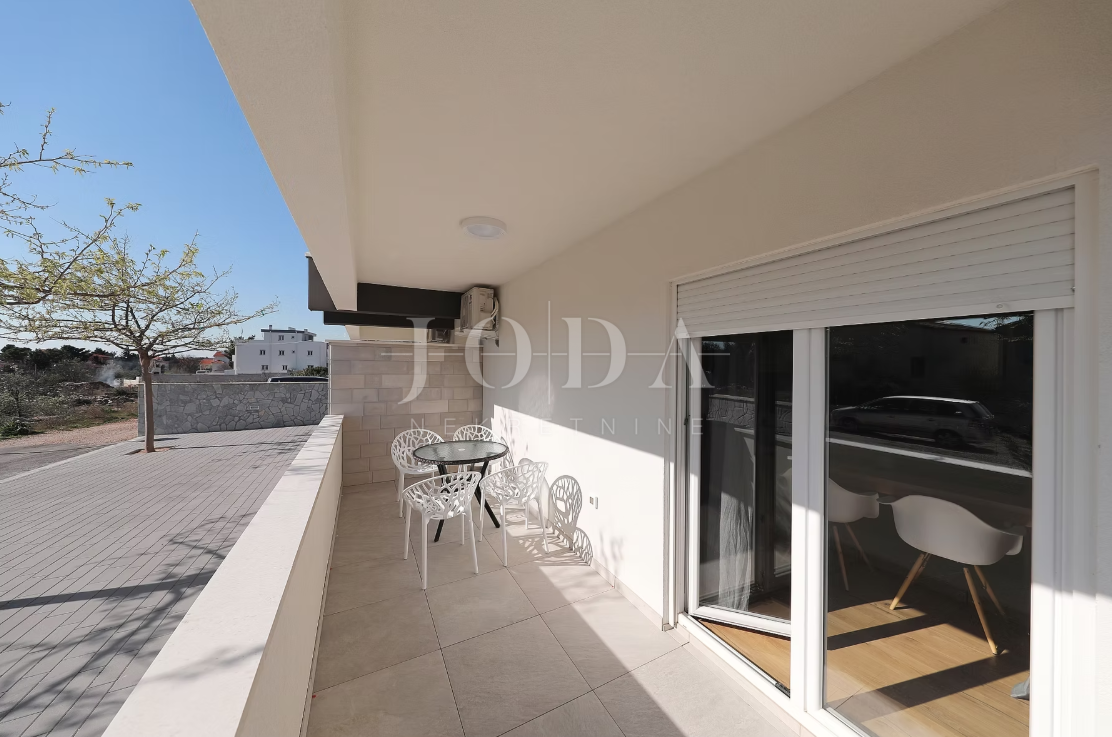 Hiša Seline, Starigrad, 377m2