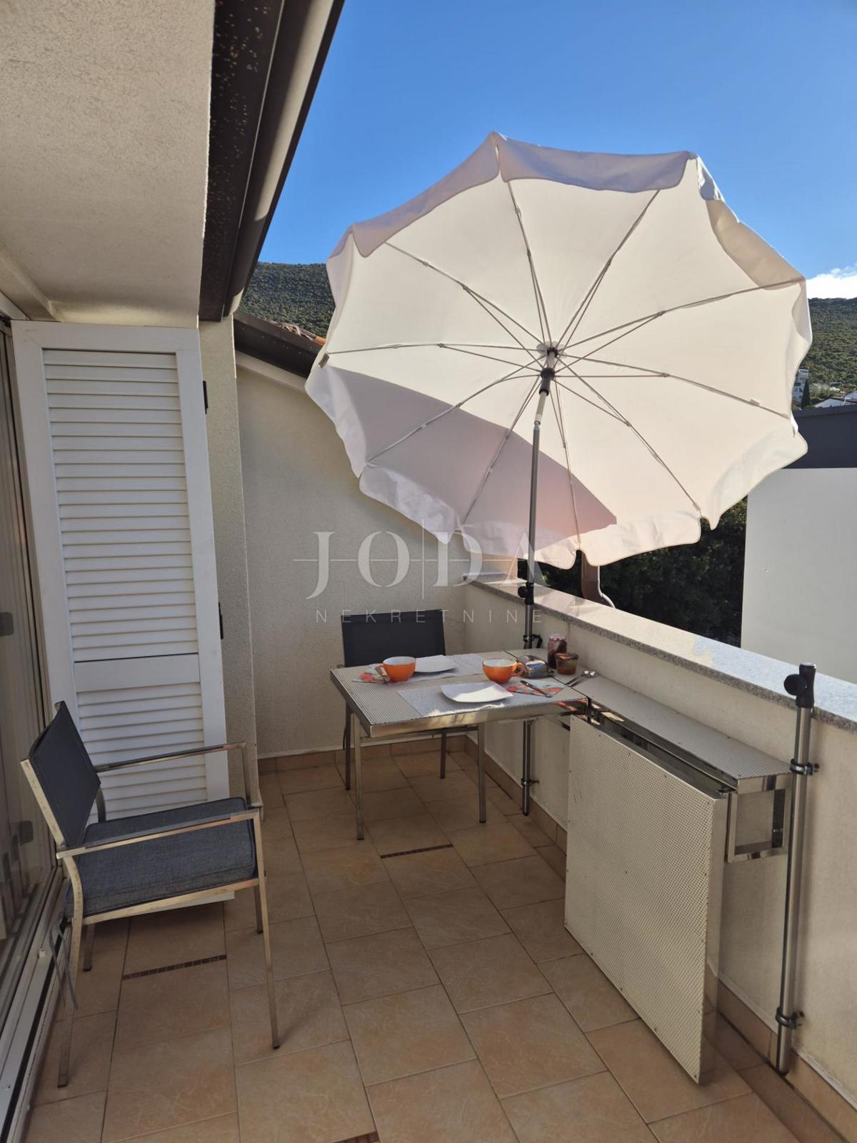 Stanovanje Smokvica Krmpotska, Novi Vinodolski, 51,87m2