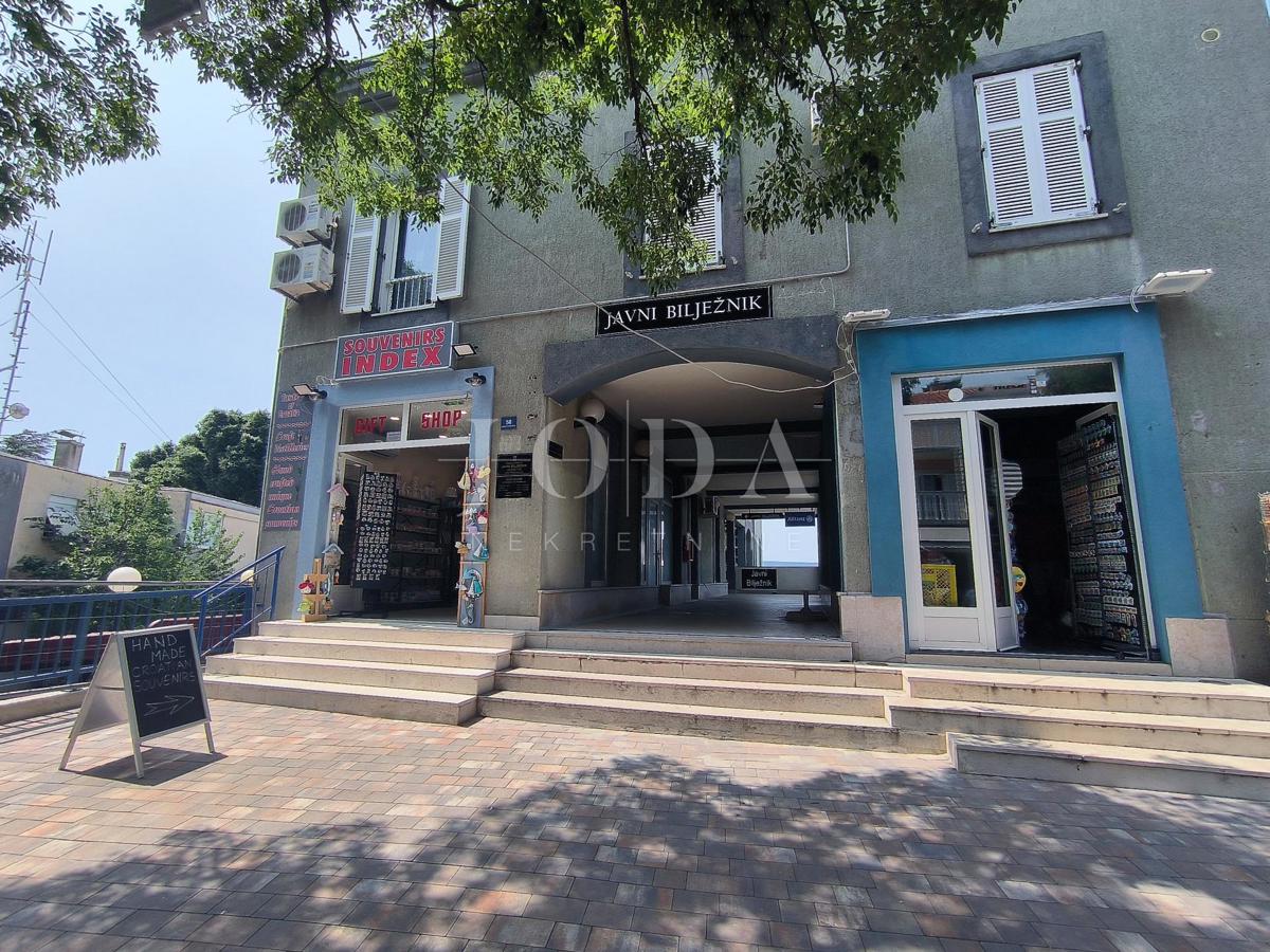 Poslovni prostori na odlični lokaciji v Novem Vinodolskem