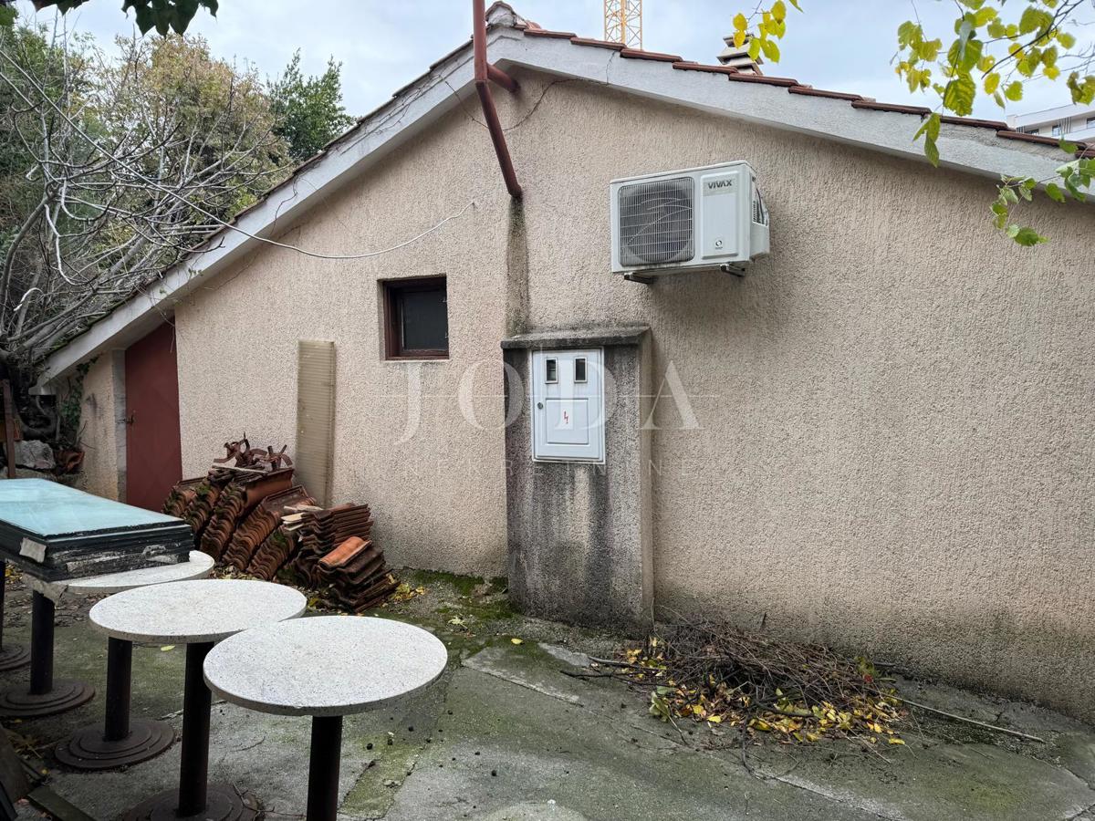 Hiša Kantrida, Rijeka, 55m2