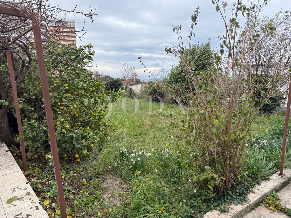 Hiša Kantrida, Rijeka, 55m2