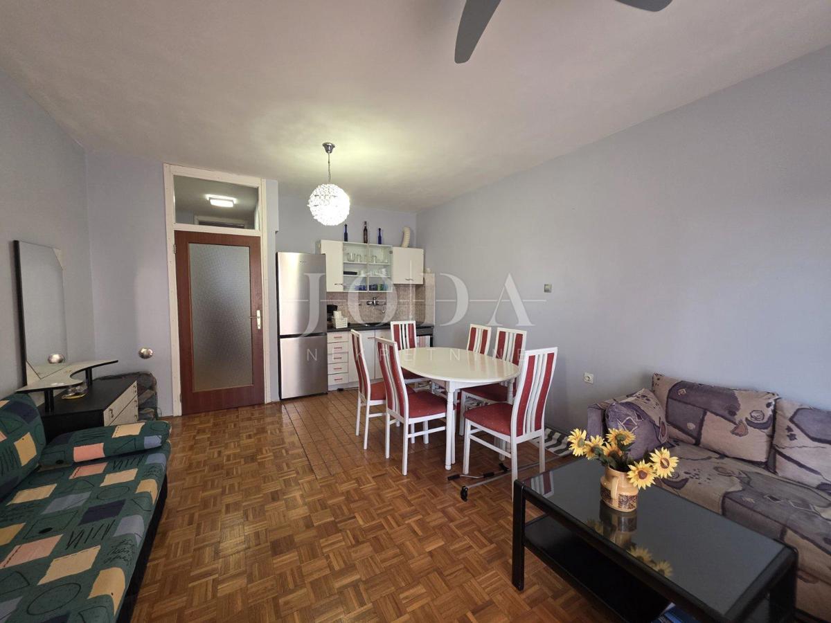 Stanovanje Novi Vinodolski, 43,70m2