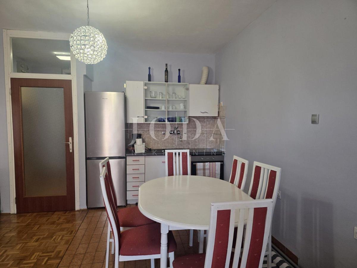 Stanovanje Novi Vinodolski, 43,70m2