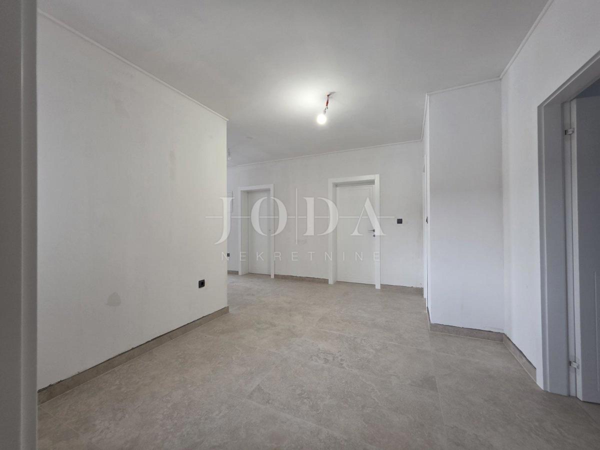 Stanovanje Novi Vinodolski, 97,26m2