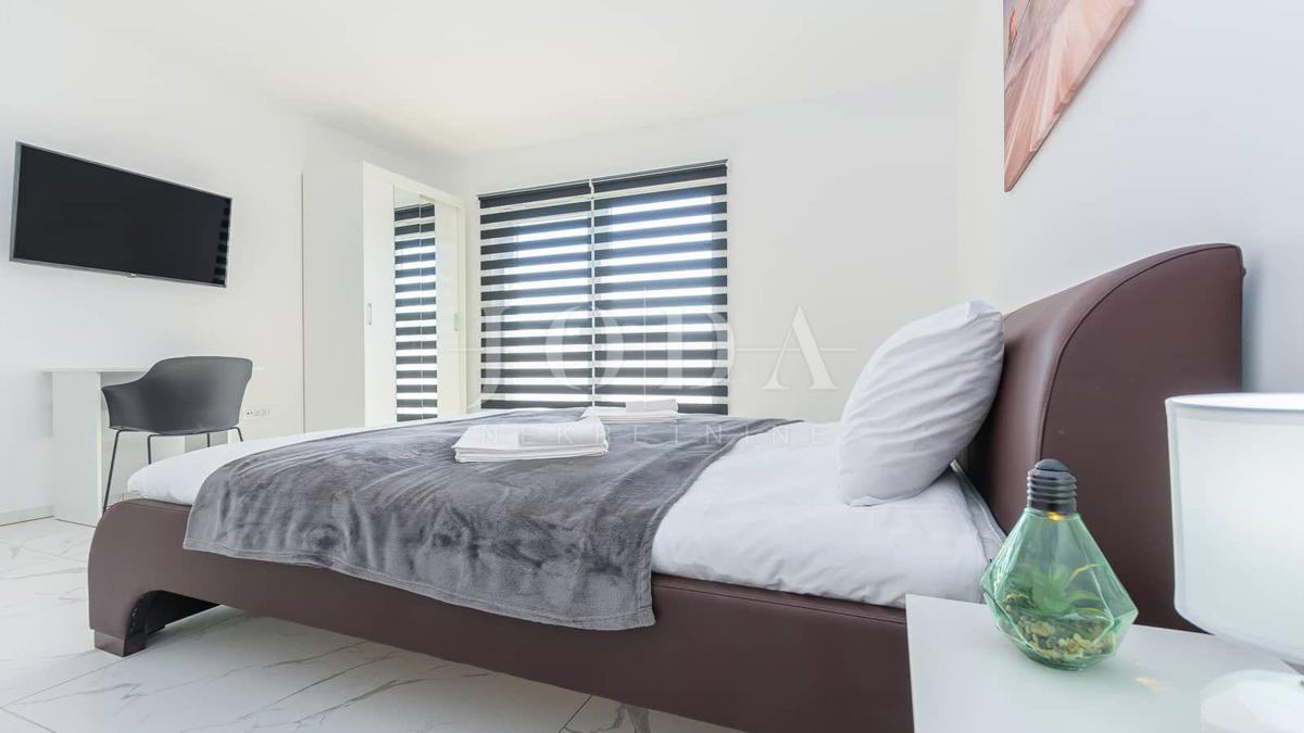 Hiša Svetvinčenat, 243m2