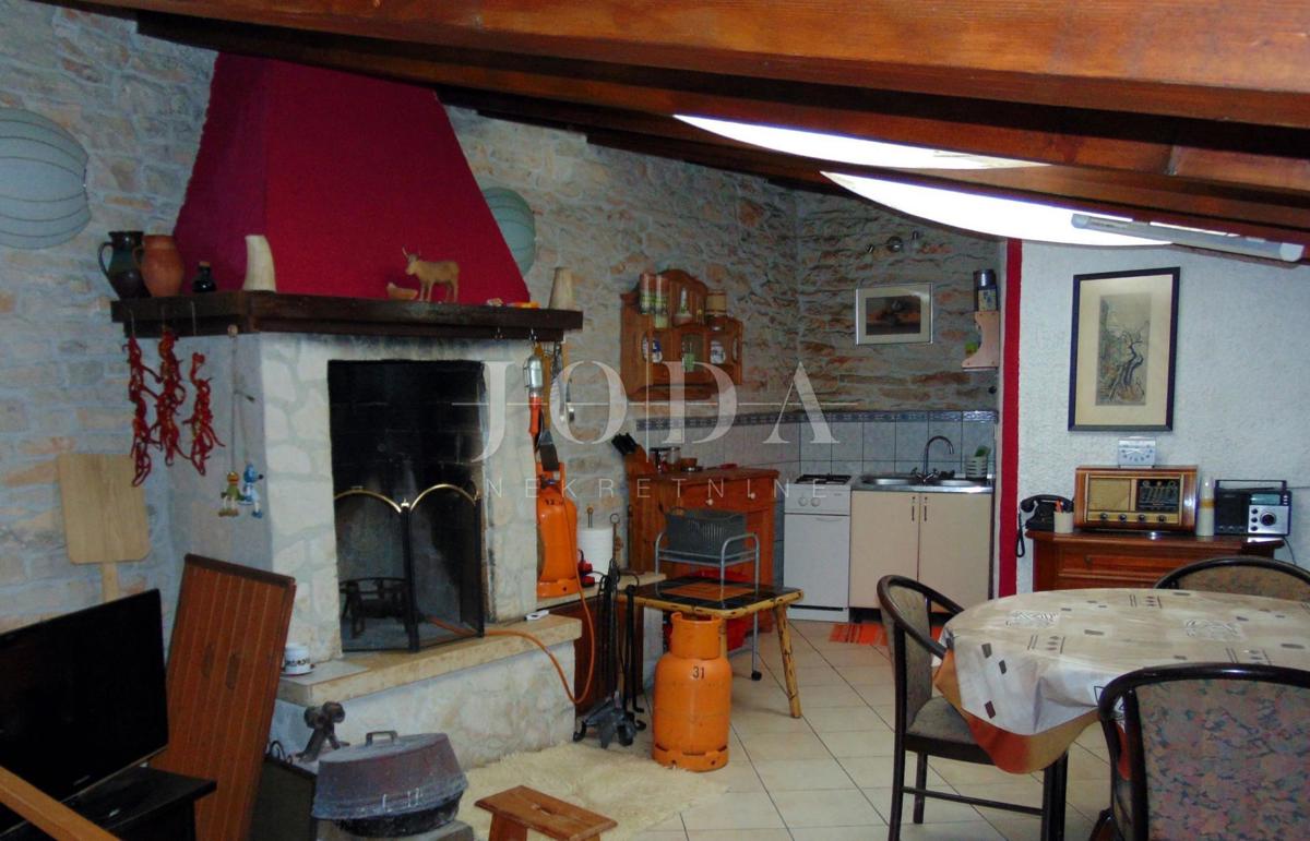 Hiša Marčana, 198m2