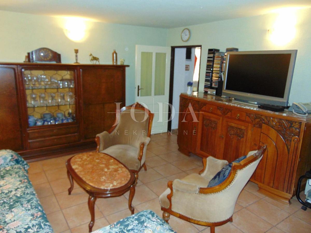 Hiša Marčana, 198m2