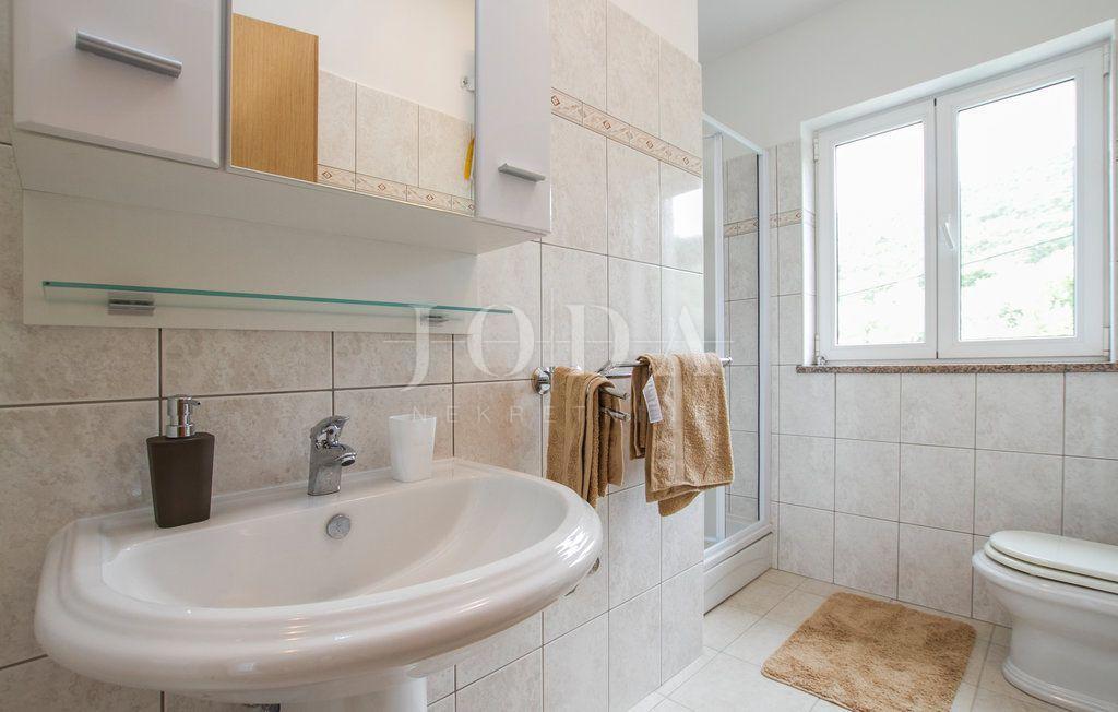 Hiša Drenje, Raša, 199m2