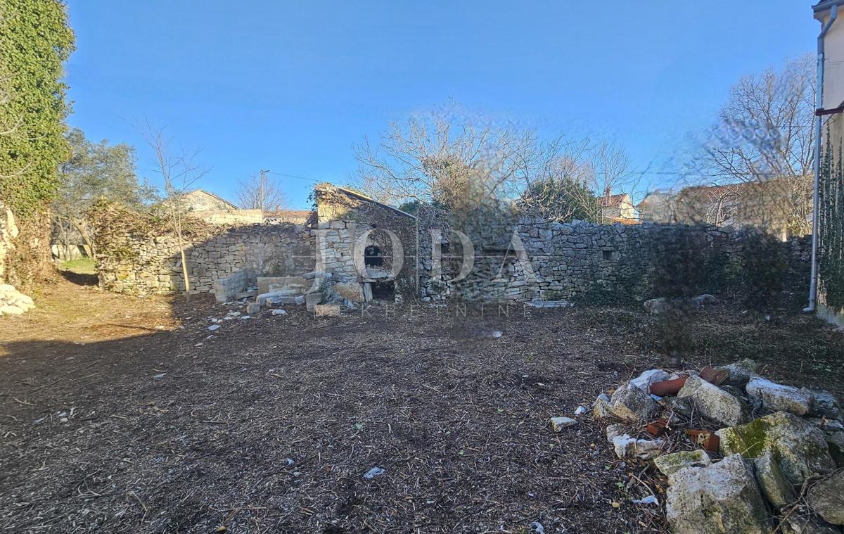 Hiša Svetvinčenat, 166m2