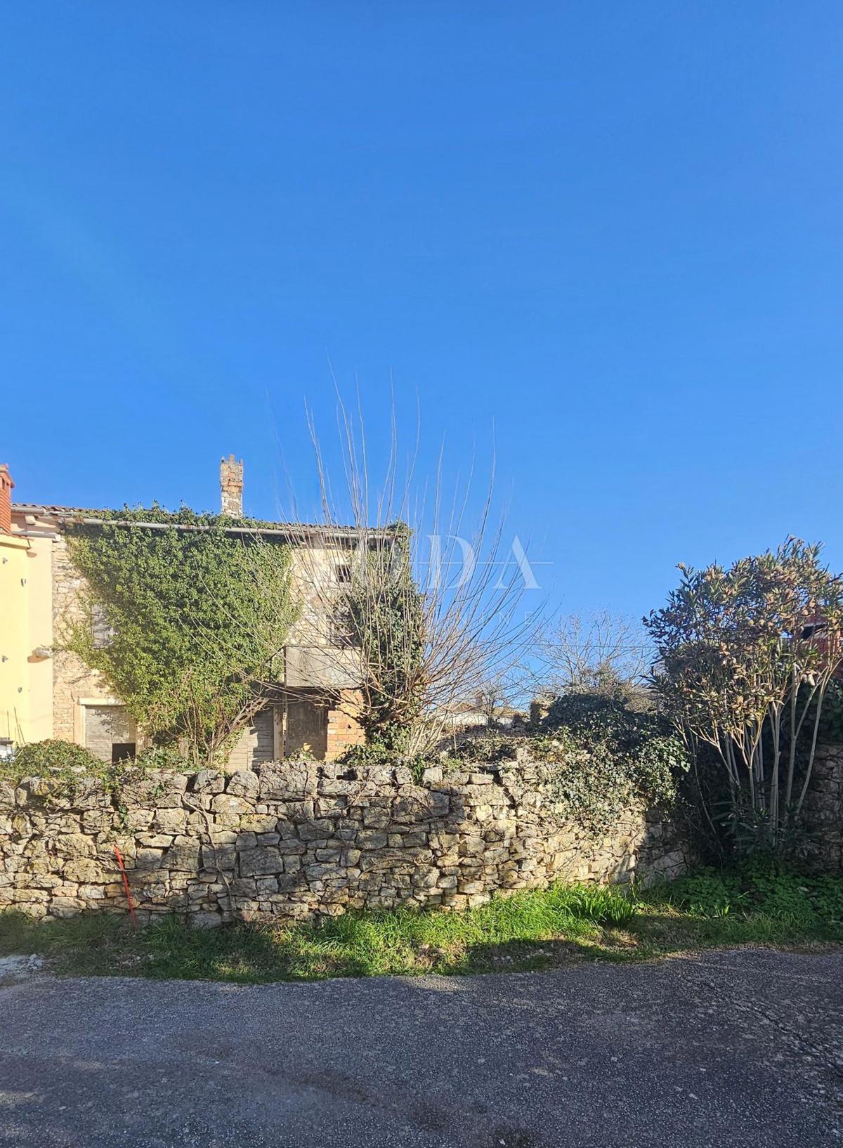 Hiša Svetvinčenat, 166m2