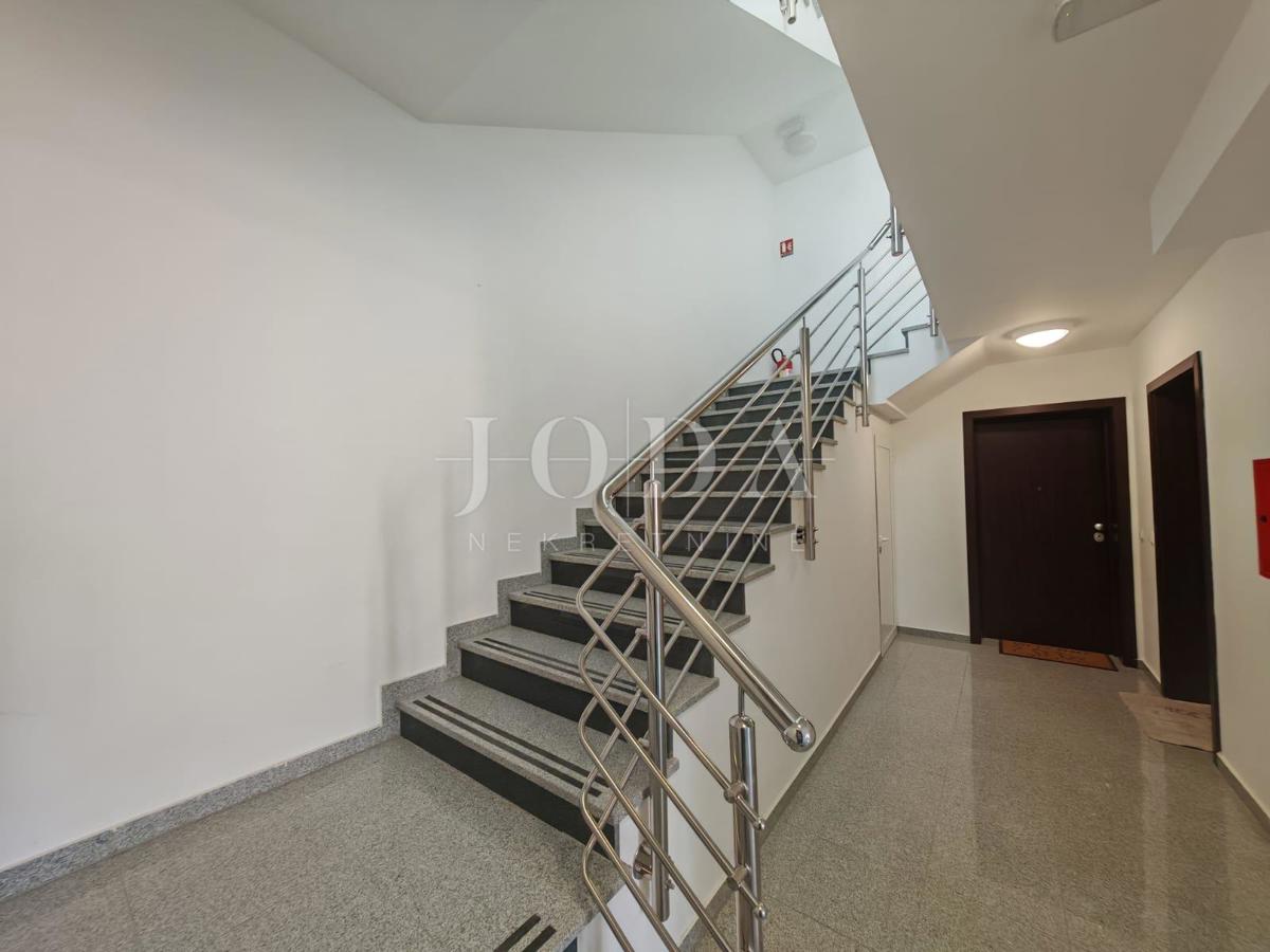 Apartma z vrtom in pogledom na morje