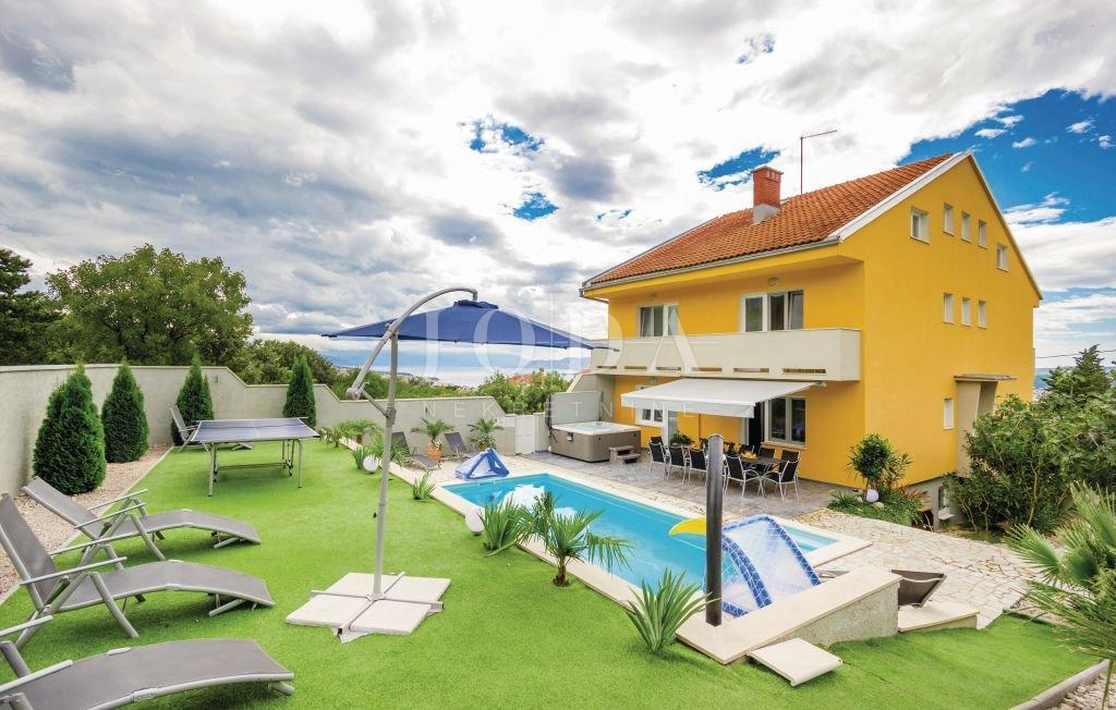 Hiša Crikvenica, 400m2