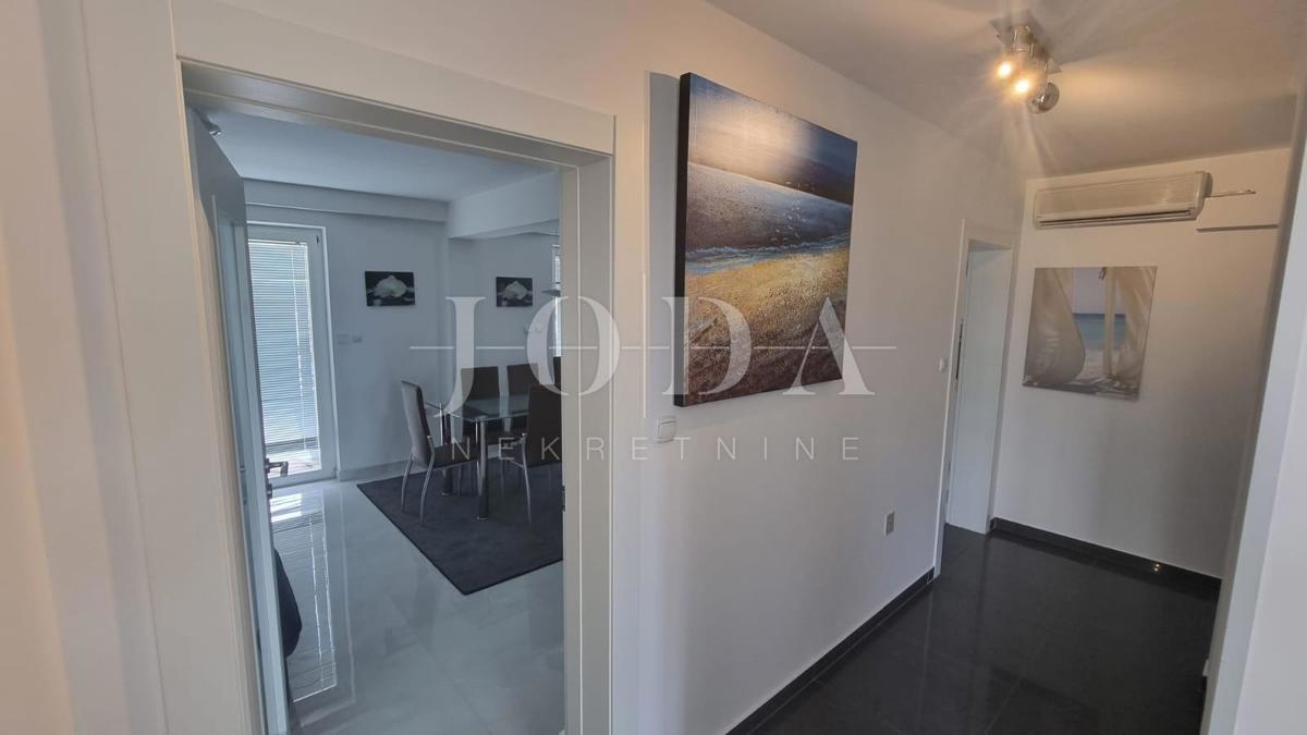 Hiša Crikvenica, 400m2