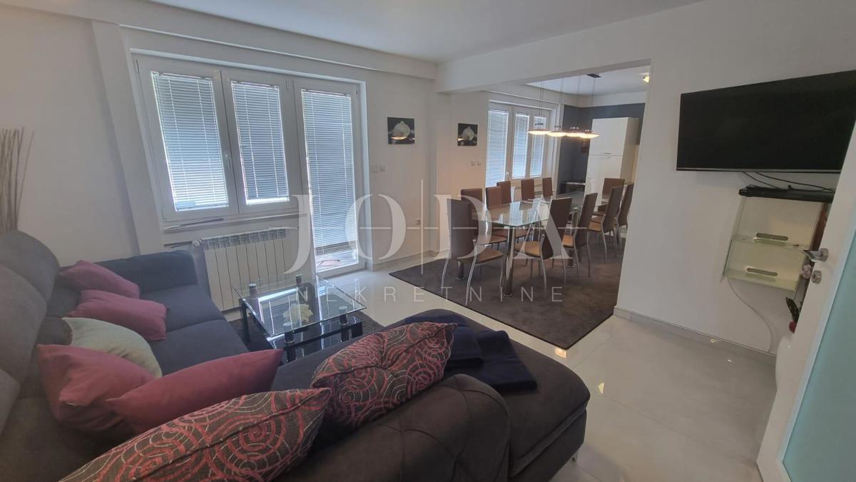 Hiša Crikvenica, 400m2