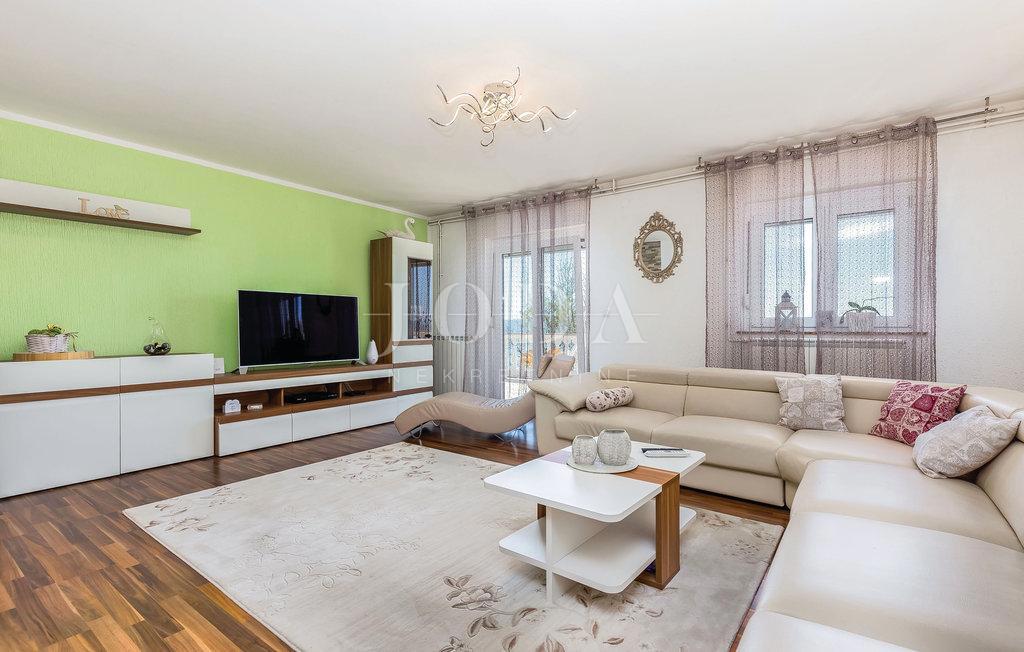Hiša Crikvenica, 420m2