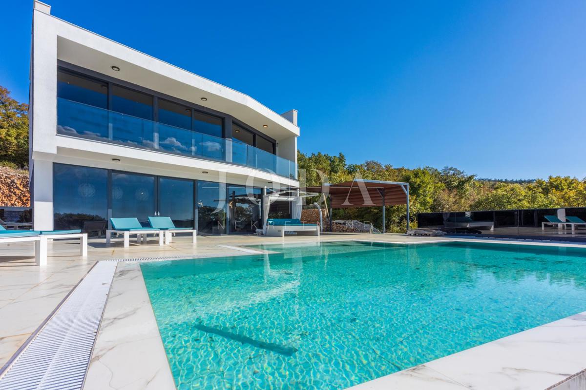 Hiša Crikvenica, 300m2