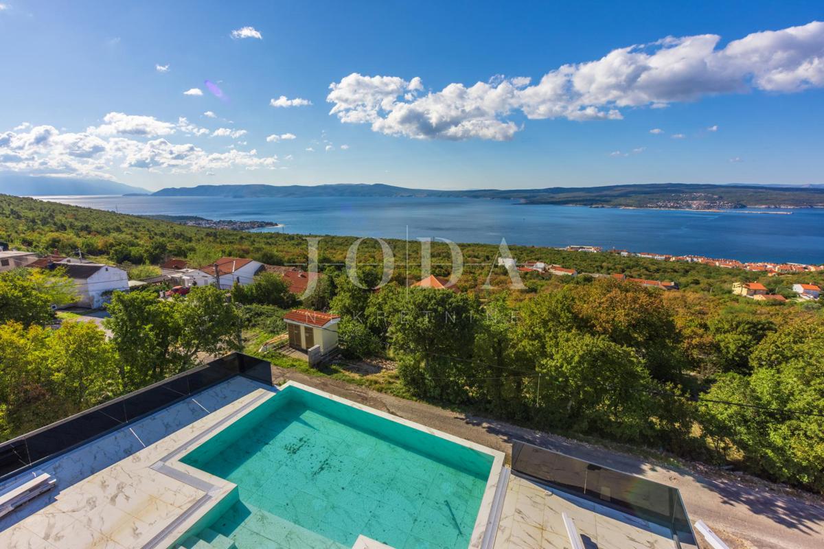 Hiša Crikvenica, 300m2