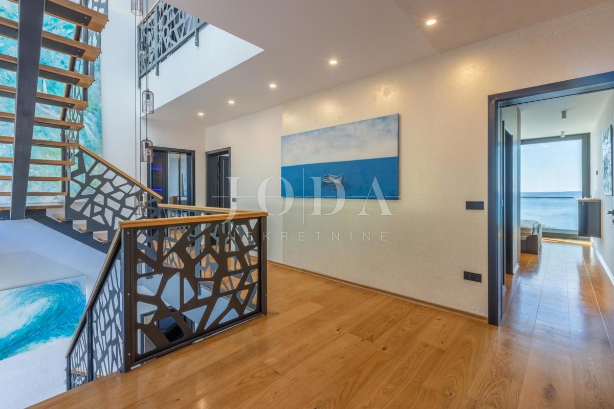 Hiša Crikvenica, 300m2