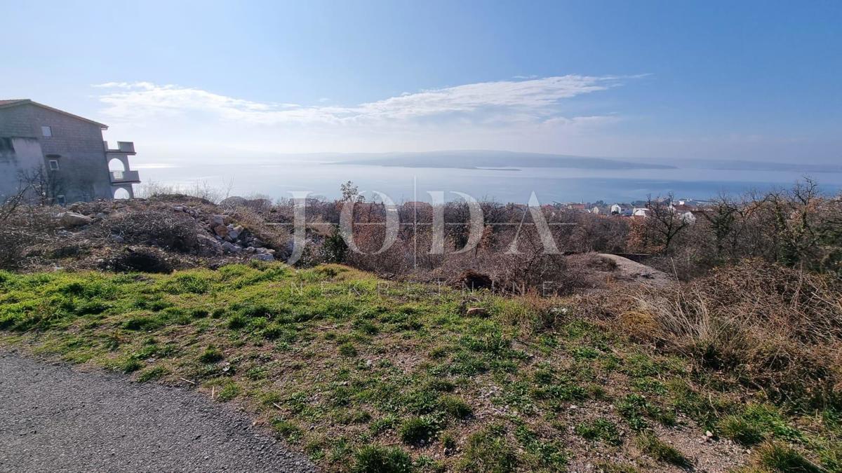 Zemljišče Crikvenica, 698m2