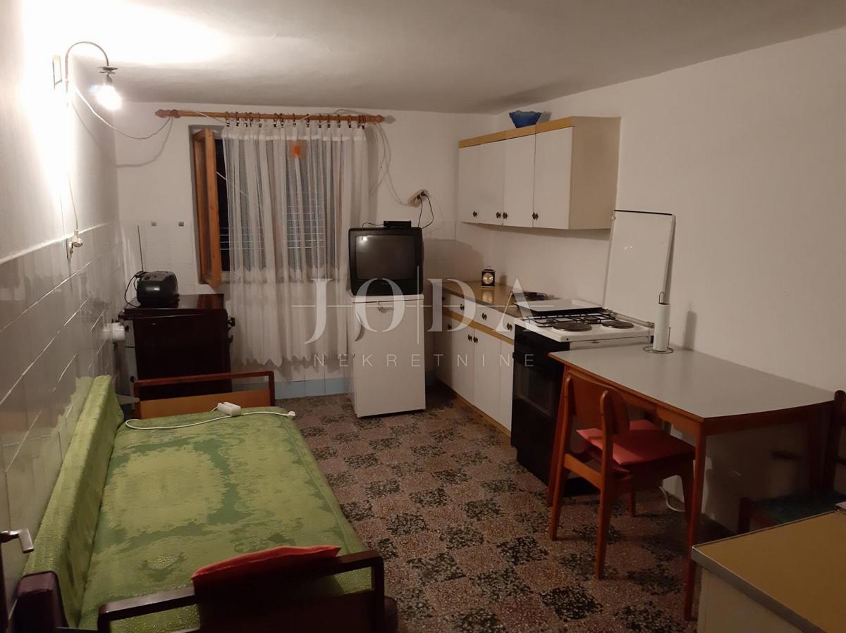 Hiša Senj, 99m2