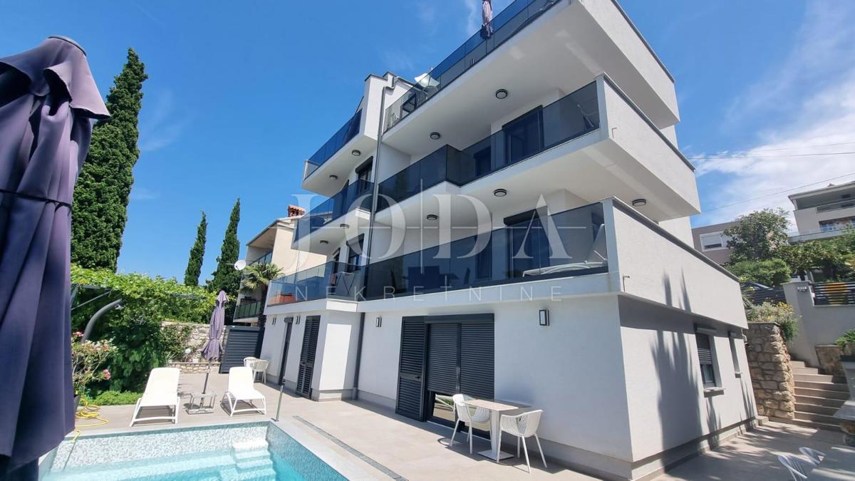 Hiša Crikvenica, 200m2