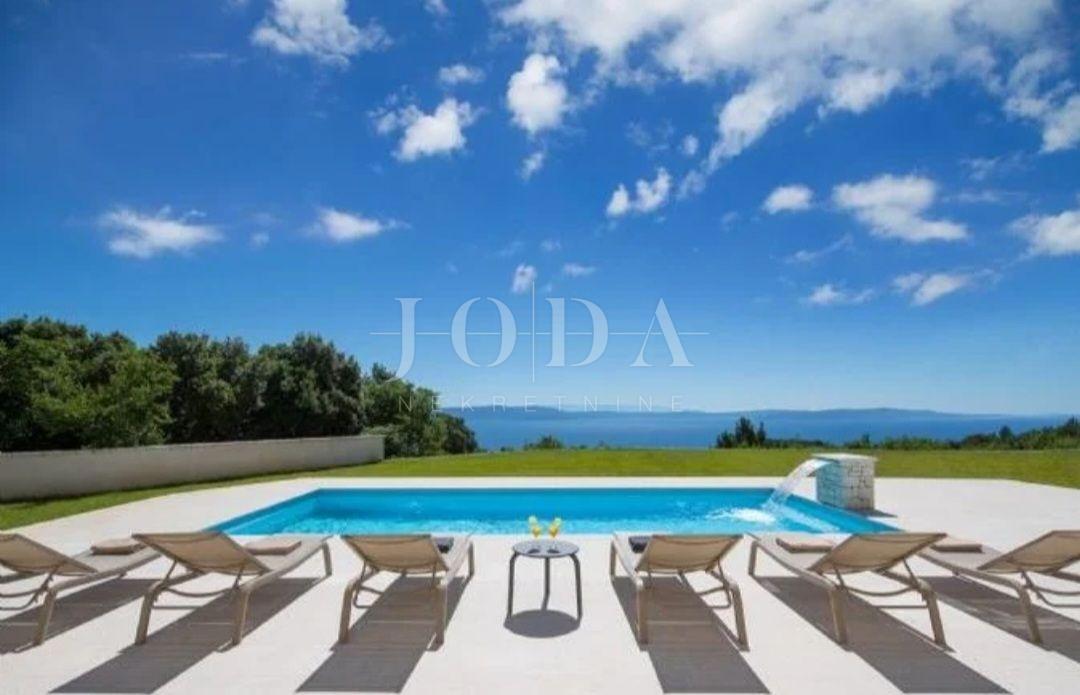 Hiša Labin, 360m2