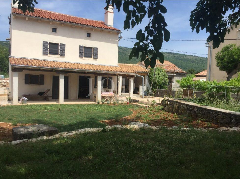 Hiša Labin, 120m2