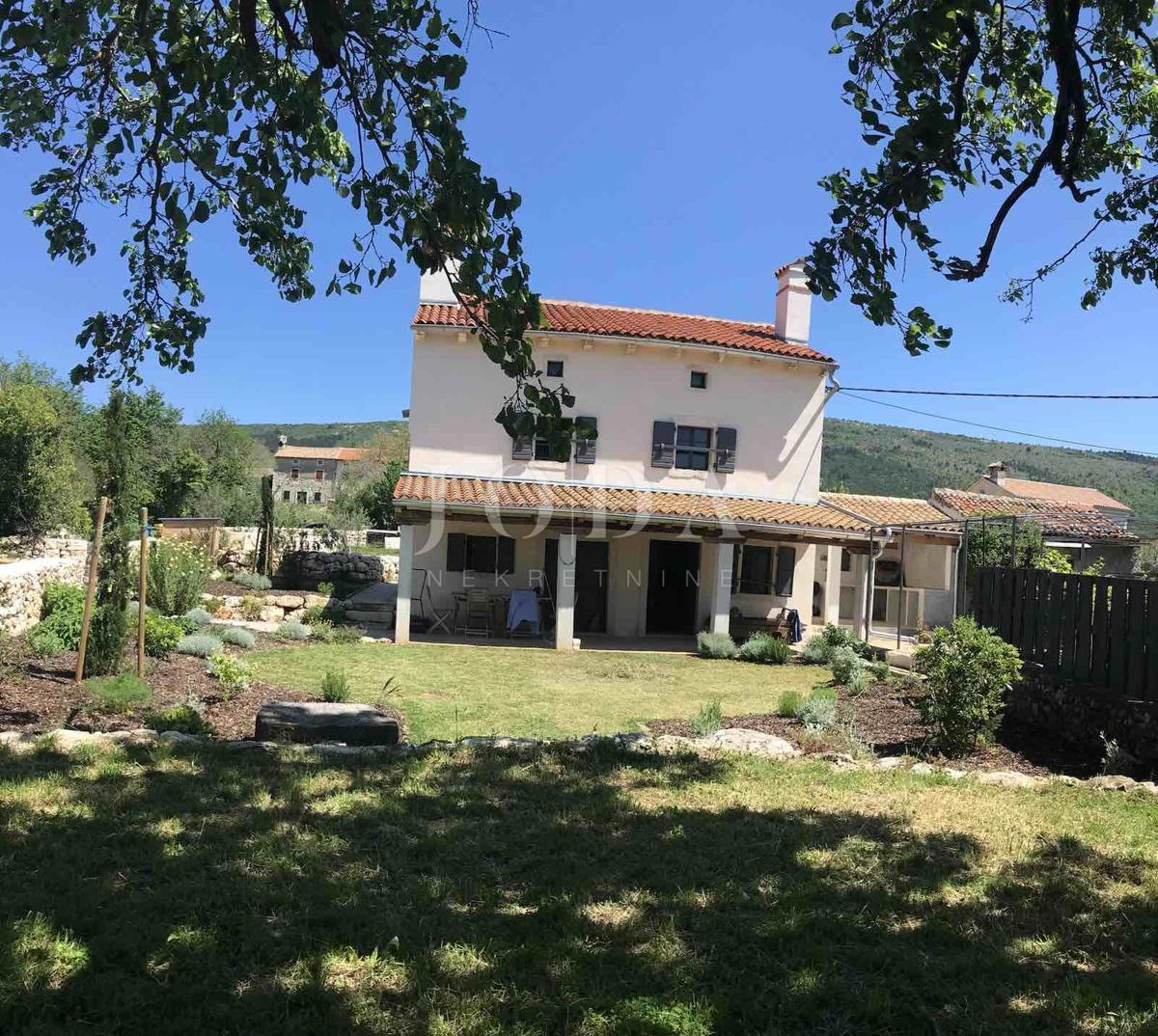Hiša Labin, 120m2
